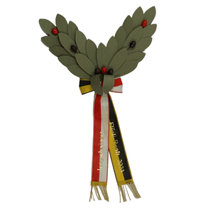 Palme verte, demi-couronne, 26 feuilles, en olive, 7 baies