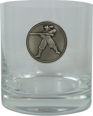 Verre de tir avec monnaie argentée