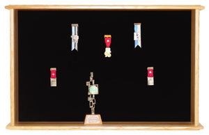 Vitrine à distinctions modèle ES 120, 80 x 120 cm pour 140 distinctions + 13 gobelets